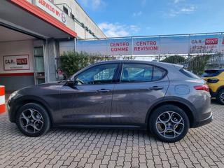 ALFA ROMEO Stelvio usata, con Alzacristalli elettrici