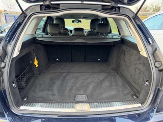 MERCEDES-BENZ C 200 usata, con Chiusura centralizzata