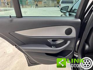 MERCEDES-BENZ E 200 usata, con Filtro antiparticolato