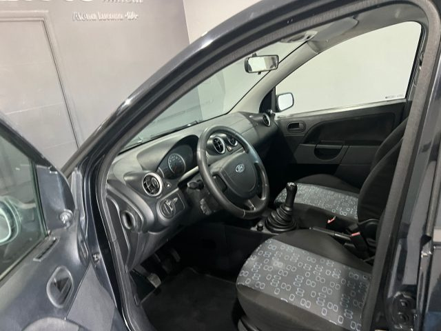 FORD Fiesta usata, con Alzacristalli elettrici