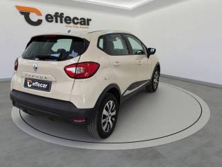 RENAULT Captur usata, con Autoradio
