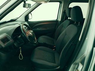 FIAT Doblo usata, con Portellone posteriore elettrico