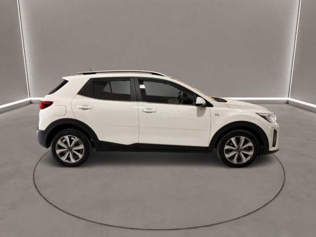 KIA Stonic usata, con Autoradio