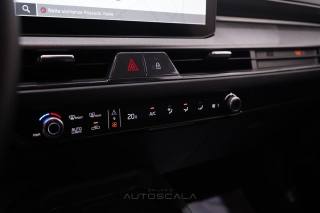 KIA Stonic usata, con Autoradio digitale