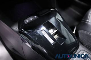 OPEL Corsa usata, con Autoradio digitale
