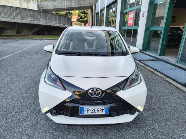TOYOTA Aygo usata, con Cerchi in lega