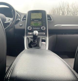 RENAULT Scenic usata 85