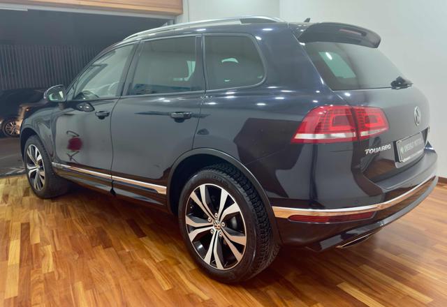 VOLKSWAGEN Touareg usata, con Antifurto