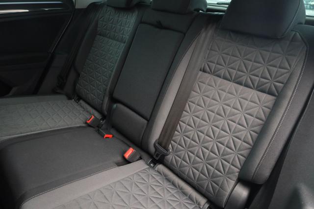 VOLKSWAGEN Tiguan usata, con Sedile posteriore sdoppiato