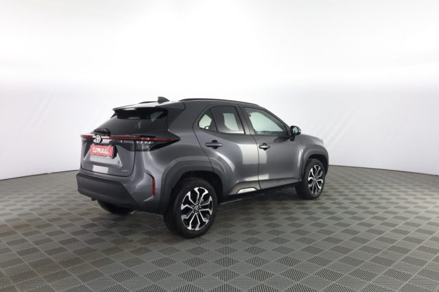 TOYOTA Yaris Cross usata 3