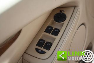 JAGUAR X-Type usata, con Sistema di navigazione