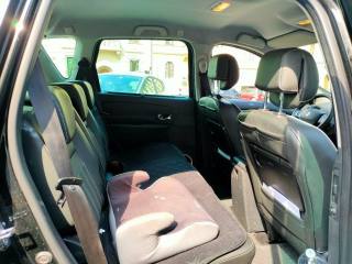 RENAULT Scenic usata, con Specchietti laterali elettrici