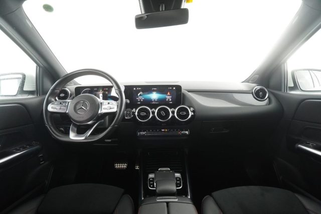 MERCEDES-BENZ CLA usata 10