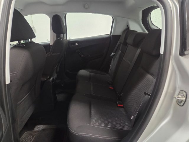 PEUGEOT 208 usata, con Sound system