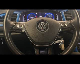 VOLKSWAGEN T-Roc usata, con USB
