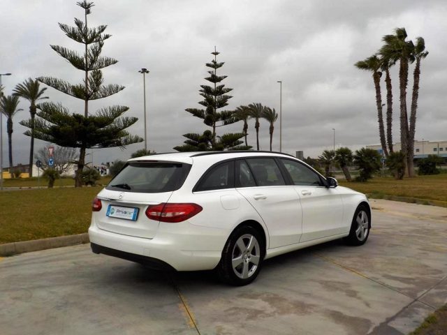 MERCEDES-BENZ C 180 usata, con Alzacristalli elettrici