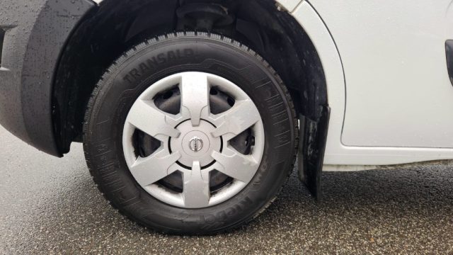 NISSAN NV400 usata 14
