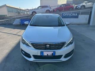 PEUGEOT 308 usata, con Airbag