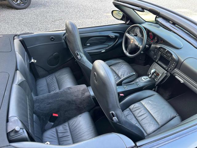 PORSCHE 911 usata, con Servosterzo