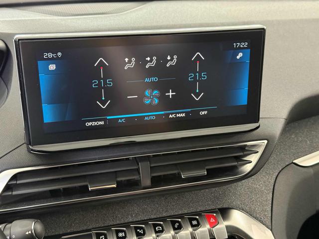 PEUGEOT 3008 usata 17