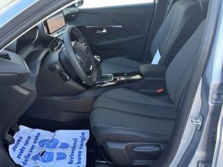 PEUGEOT 208 usata, con Fari LED