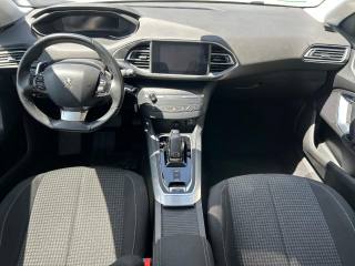 PEUGEOT 308 usata, con Cerchi in lega
