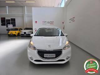 PEUGEOT 208 usata, con Airbag