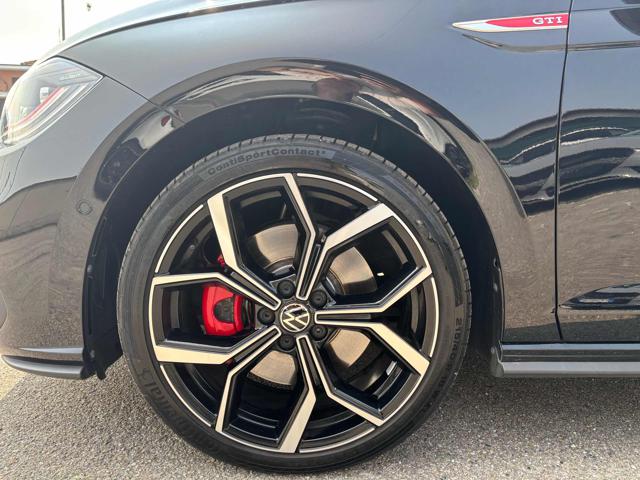 VOLKSWAGEN Polo usata, con Autoradio