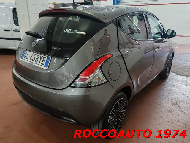 LANCIA Ypsilon usata, con Chiusura centralizzata