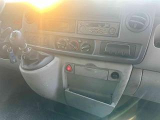 RENAULT Trafic usata 10