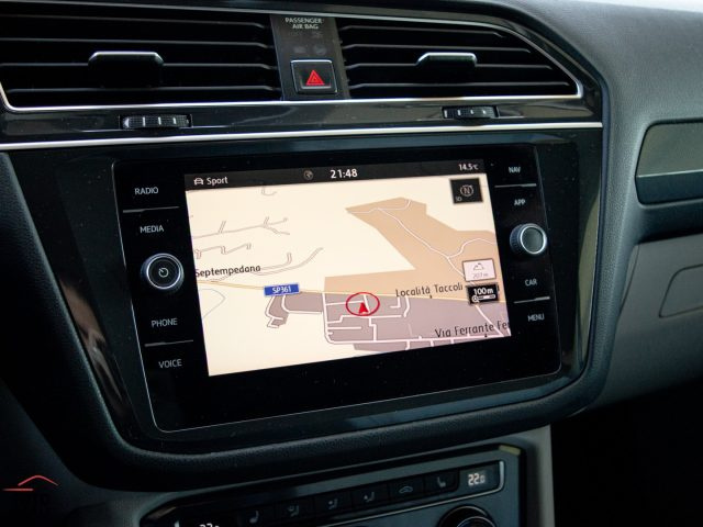 VOLKSWAGEN Tiguan Allspace usata, con Frenata d