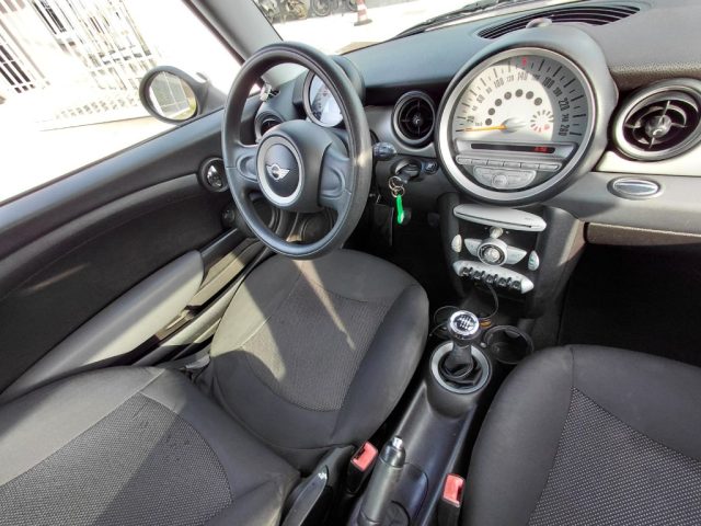 MINI One usata, con Monitoraggio pressione pneumatici