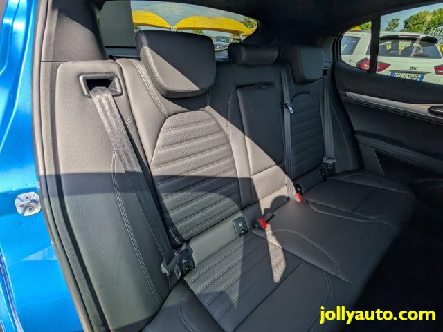 ALFA ROMEO Stelvio usata, con Sensori di parcheggio posteriori