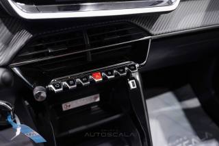 PEUGEOT 208 usata, con USB