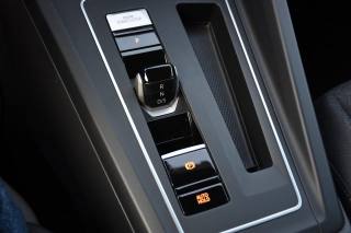 VOLKSWAGEN Golf usata, con Autoradio digitale