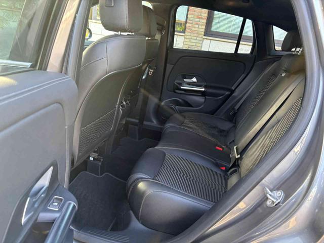 MERCEDES-BENZ GLA 200 usata, con Chiusura centralizzata