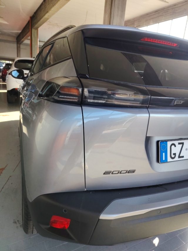 PEUGEOT 2008 usata, con Fari LED