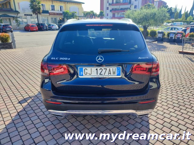 MERCEDES-BENZ GLC 300 usata 32