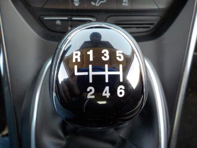 FORD Kuga usata 46