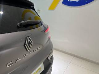 RENAULT Captur usata, con Sistema di navigazione