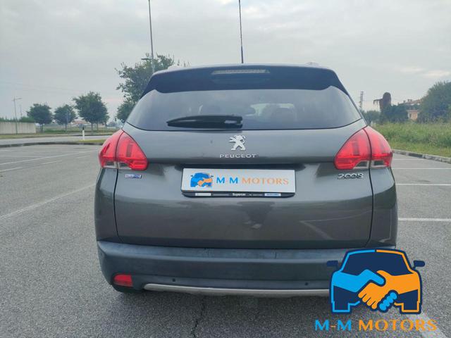 PEUGEOT 2008 usata, con Autoradio