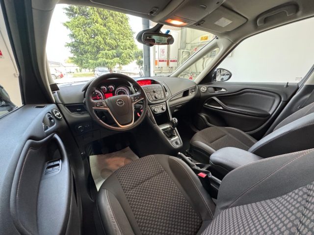 OPEL Zafira Tourer usata, con ESP