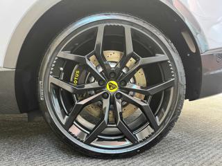 LOTUS Eletre usata, con Interni in pelle