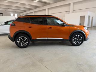 PEUGEOT 2008 usata, con Autoradio