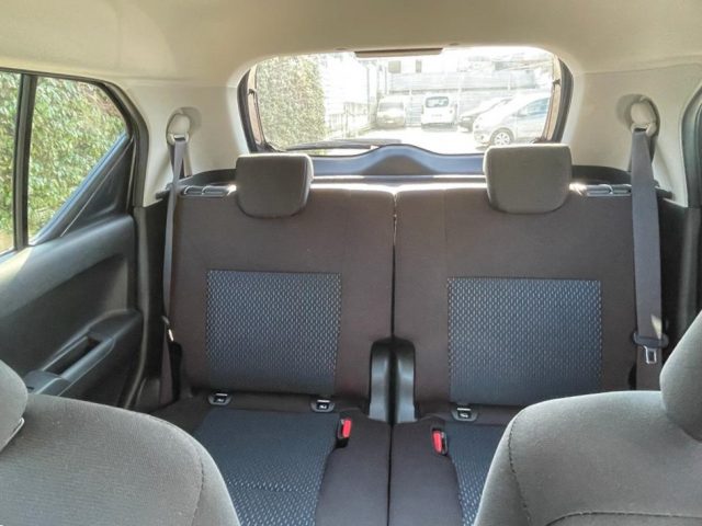 SUZUKI Ignis usata, con Sistema di navigazione