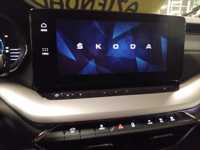 SKODA Octavia usata, con Bracciolo