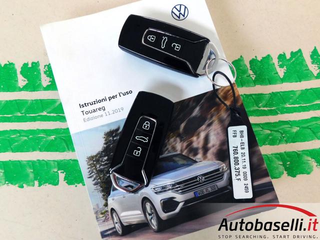 VOLKSWAGEN Touareg usata 64