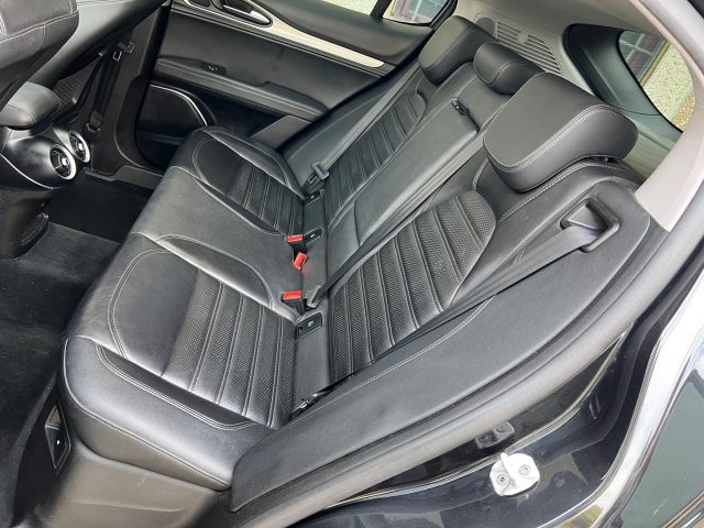 ALFA ROMEO Stelvio usata, con Climatizzatore