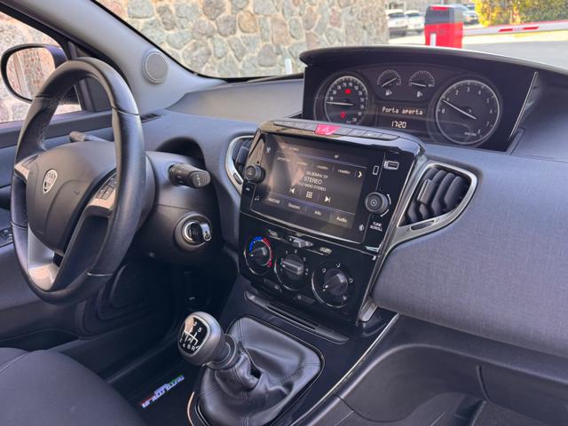 LANCIA Ypsilon usata, con Sedile posteriore sdoppiato