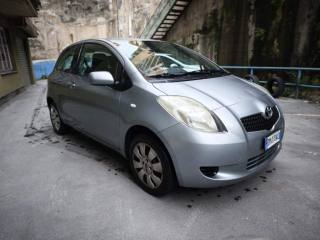 TOYOTA Yaris usata, con Airbag